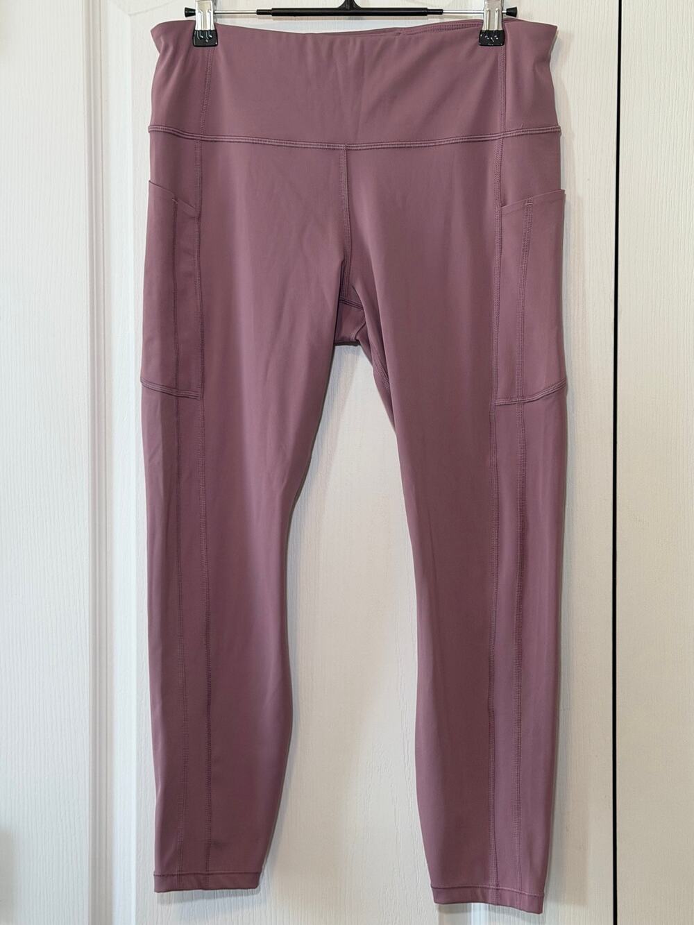 Athleta Ultimate Stash 7/8 Tight Leggings-Womens L-Mauve Pink Pockets High Rise